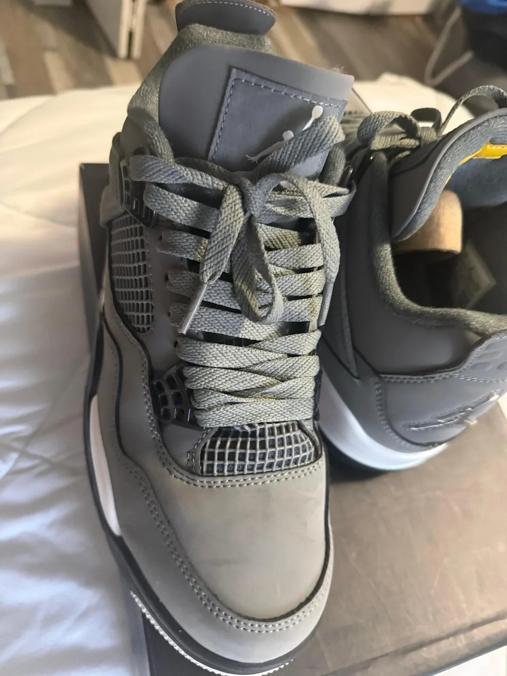 Pre owned Jordan Men's Grey and Black Retro-Style Sneakers